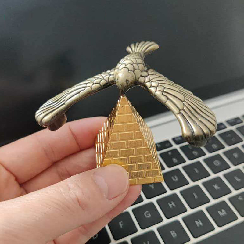 Metall-Balancier-Vogel mit Pyr – Office Technologies Bewertung und Preis